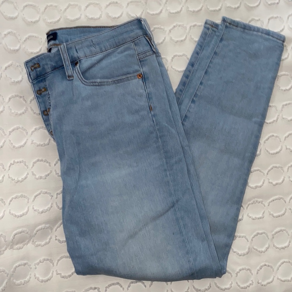Button up skinny jeans (great condition)